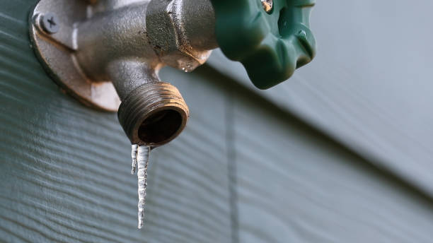Best Clogged Drain Plumber  in Kinsley, KS